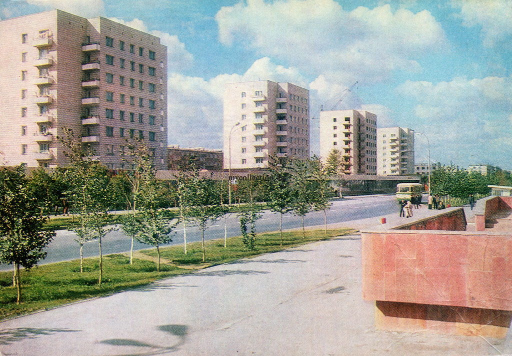Целиноград 1977 - Улица Ленина - Tselinograd  - Lenin Street - Океан.jpg