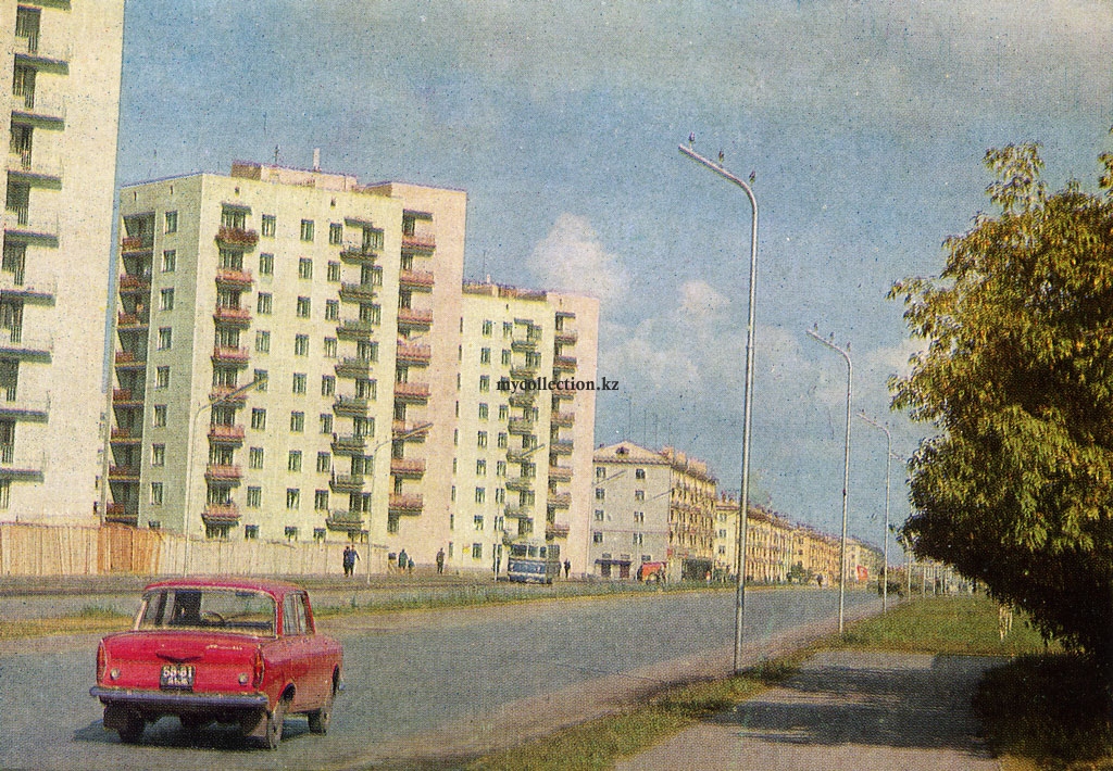 Проспект Победы в Целинограде - Tselinograd 1971 - Victory Avenue - Проспект Женис.jpg