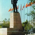 Kyzylorda - Qyzylorda - Monument to Lenin - Памятник Ленину.jpg